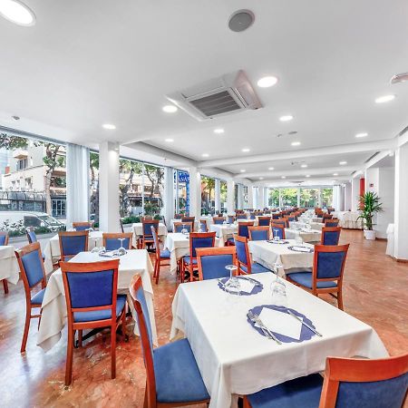 Hotel Zanarini In Centro A Ριτσόνε Εξωτερικό φωτογραφία