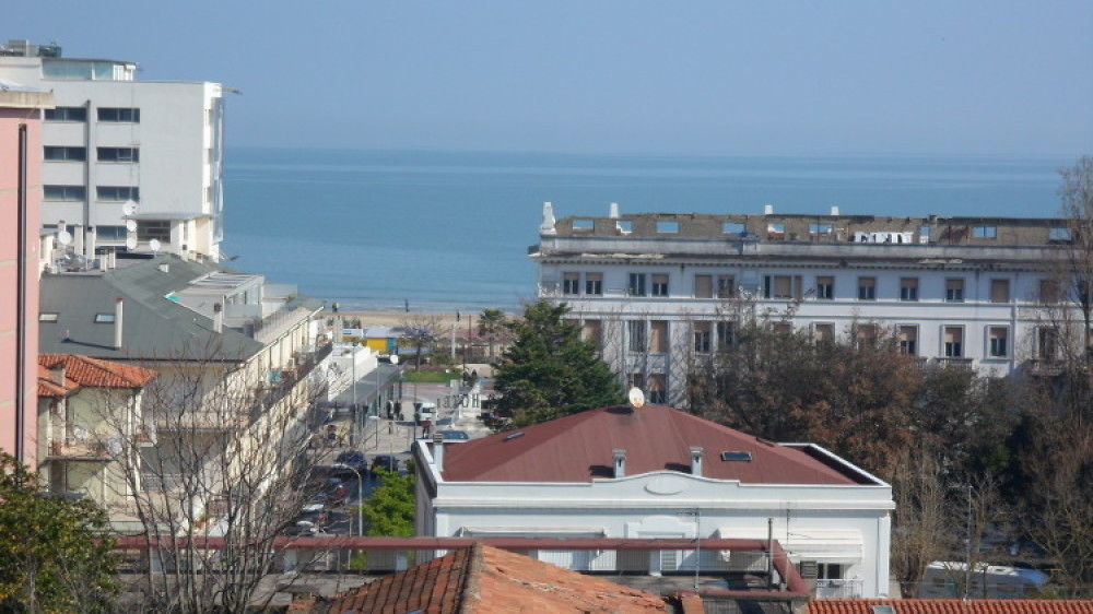 Hotel Zanarini In Centro A Ριτσόνε Εξωτερικό φωτογραφία
